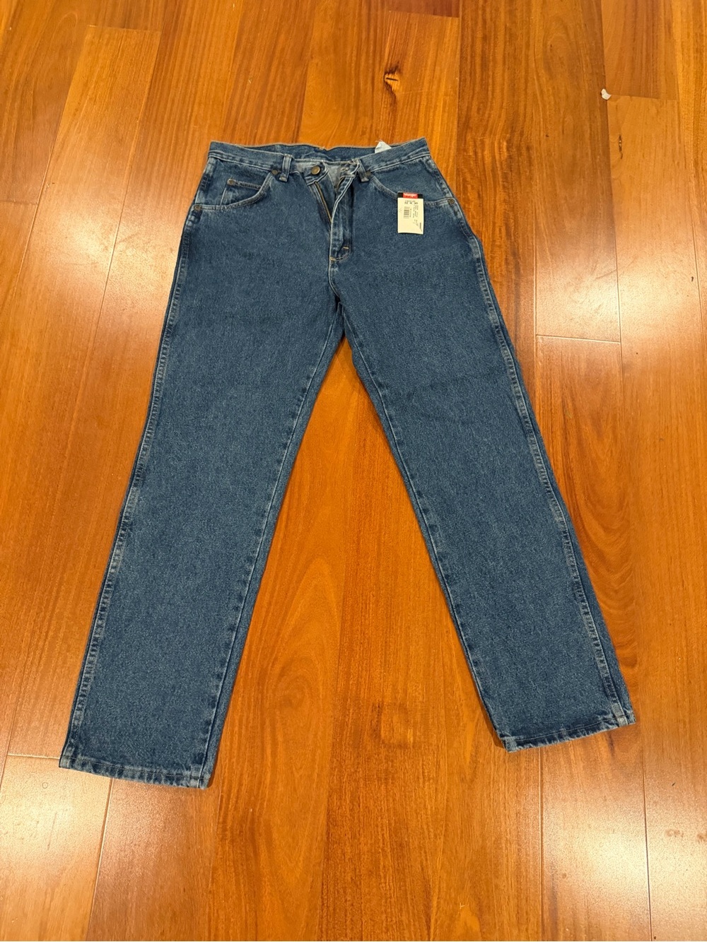 Wrangler Classic Men's Straight-Leg Jeans in Dark Blue